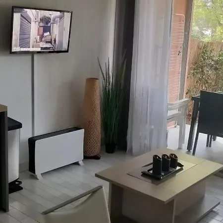 Au Petit Bonheur 2 * Sanary-sur-Mer